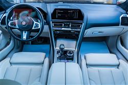 بي ام دبليو 8 الفئة